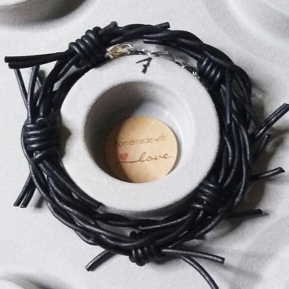 LAST ONE: Edgy Black Barbwire Leather Bracelet! Unisex - FITS 7-7.5" WRIST - Picture 8 of 8